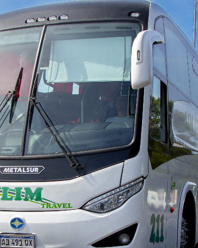 LIM Travel, Charters, Oeste, Transporte Personal, Combis, Omnibus